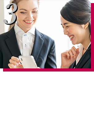 3、多言語翻訳　外国人旅行者の接客を外国語で。意思疎通がかなうことで口コミ効果や外国人観光客拡大も期待できます。